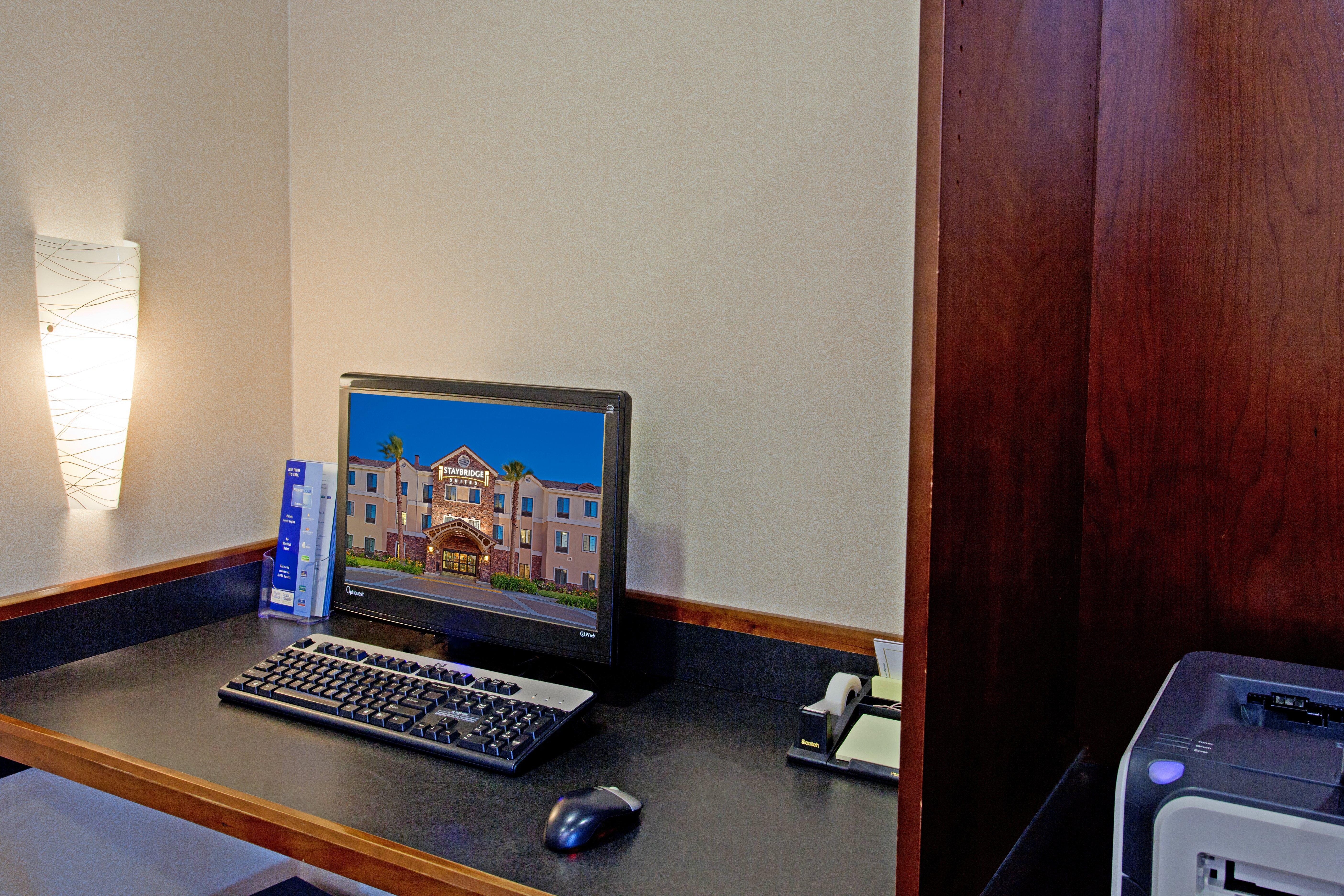 Staybridge Suites Palmdale By Ihg Exterior photo