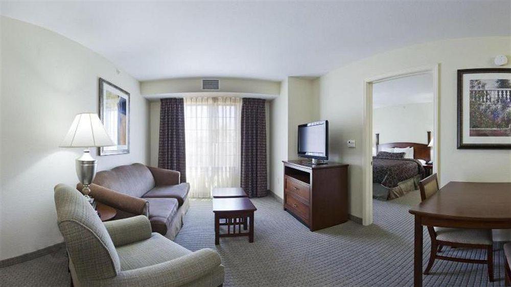 Staybridge Suites Palmdale By Ihg Exterior photo